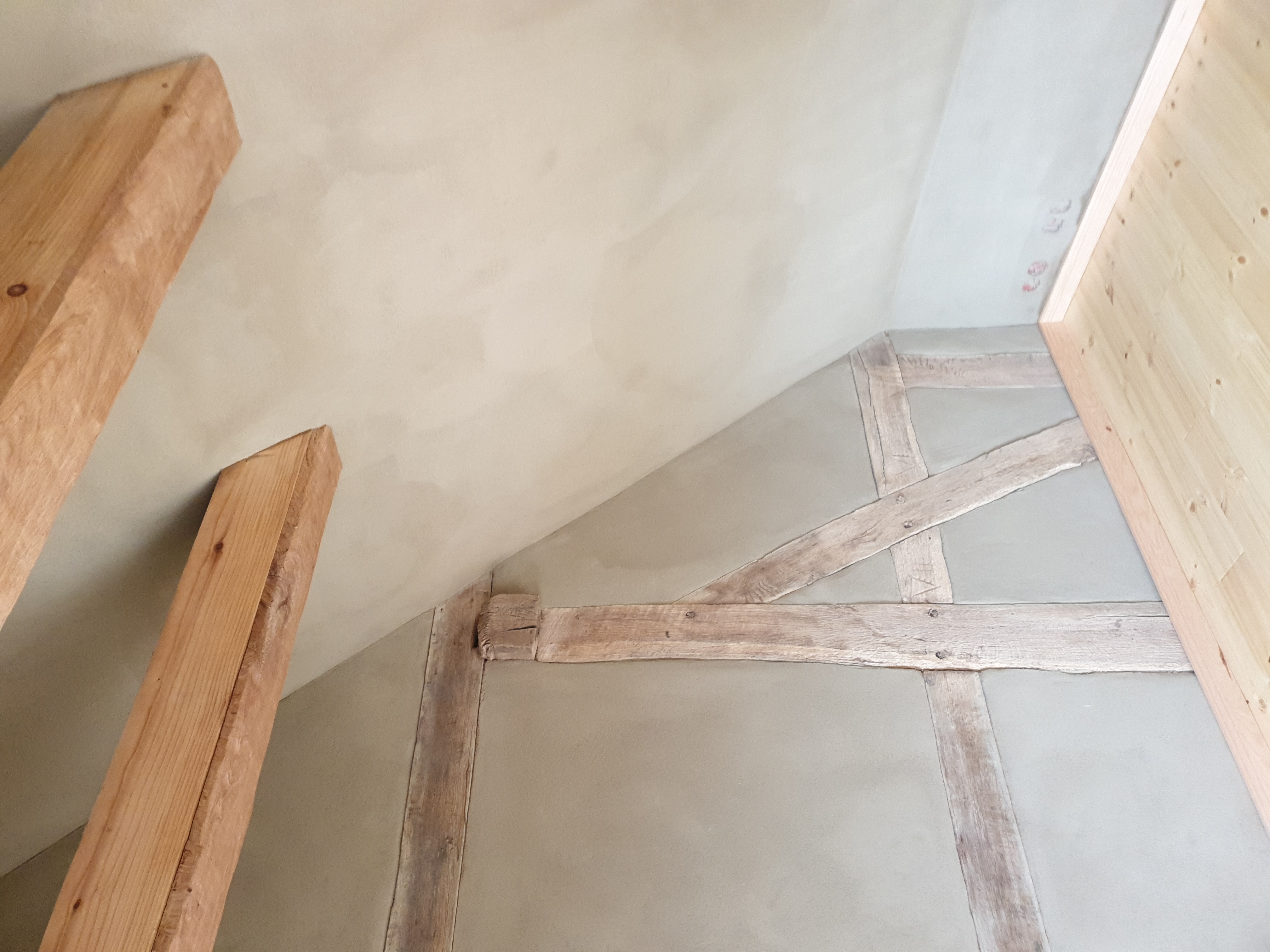 Lehmputz mit sichtbarem Fachwerk